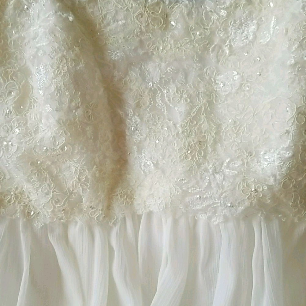 Beautiful, new Galina wedding gown never worn